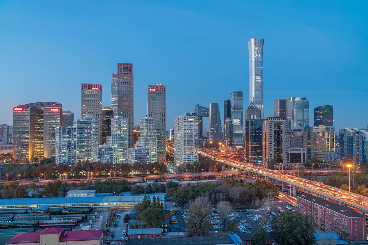 How to Photograph the Blue Hour: A Beginner's Step-by-Step Guide